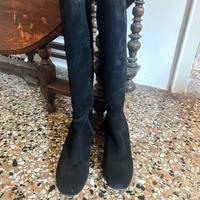 Stivali in camoscio neri