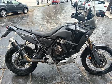 Yamaha Tenere' world raid 700