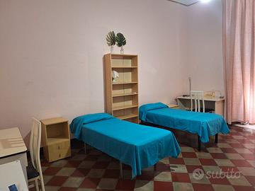 Trivani a studentesse (1 singola e 1 doppia)