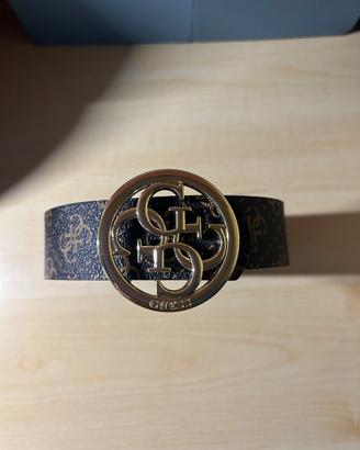 Cintura Guess utilizzata 1 volta