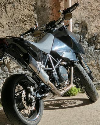 KTM 690 Supermoto 2009