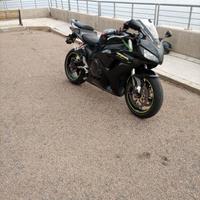 CBR 1000RR 