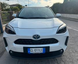 Toyota Yaris Cross 1.5 Hybrid E-CVT Lounge bianco