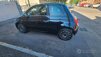 Fiat 500 Dolce Vita Hybrid 2023
