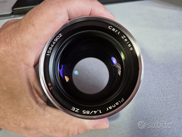 Zeiss 85 mm f/1.4 ZE