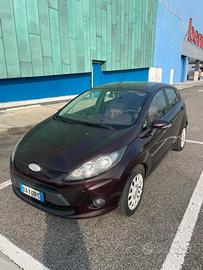 Ford fiesta 1.4 GPL/benzina