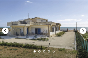 Villetta fronte mare