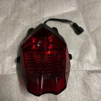 Fanale posteriore Triumph Street Triple RS