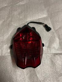 Fanale posteriore Triumph Street Triple RS