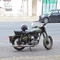 Moto Royal Enfield 500