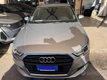 Audi A3 2018 1.6 TDI 116 CV S-Tronic Tagliandi Aud