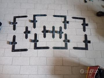 Staffe angolari per persiane 