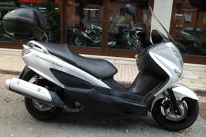 Suzuki Burgman 200