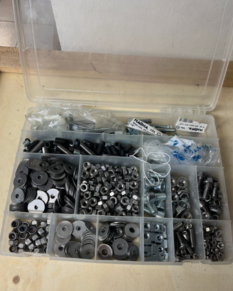 2 valigette organizer con MINUTERIA