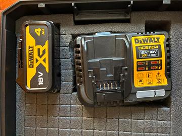 Avvitatore a impulsi dewalt