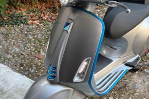 Vespa Piaggio elettrica 70km (Eq 125)