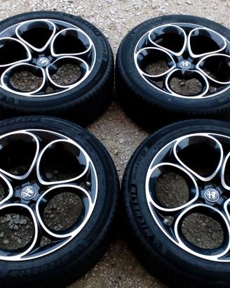 Cerchi e gomme nuove 20 ORIGINALI alfa romeo