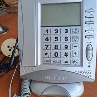 telefono fisso con varie funzioni
