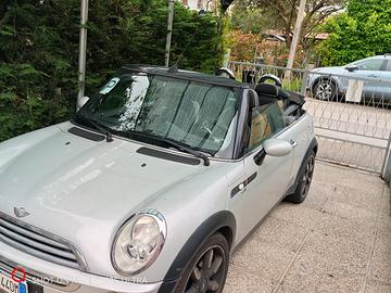 Mini Cooper 1600 cabrio SIDEWALK