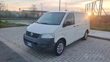 Vw  transporter 2.5 tdi 4x4