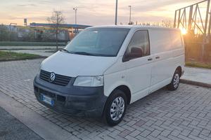 Vw  transporter 2.5 tdi 4x4