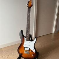 Chitarra Yamaha Pacifica PAC212VFM