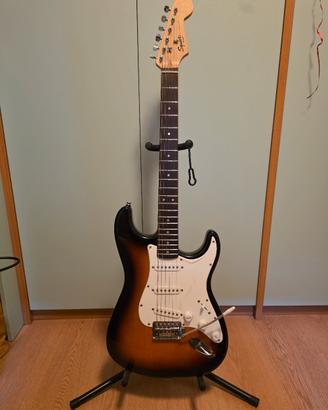 Chitarra elettrica Squier Bullet Strat