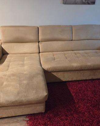 Divano letto con chaise longue