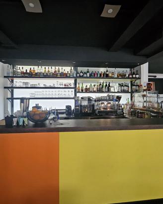 Bar tavola calda e tabacchi