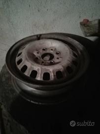 Cerchi per pneumatici 135 80 13 panda 141