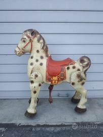 Cavallo giocattolo originale Vintage 