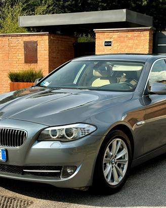 BMW 523 aut.(benzina)-BERLINA- 91500km -FULL-2010