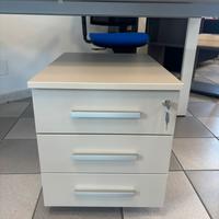 Cassettiera su ruote