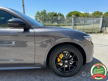 Stelvio Veloce 210cv Q4 Pinze Gialle Sosp.Elettr