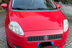 FIAT GRANDE PUNTO GPL PER NEOPATENTATI E FAMIGLIE