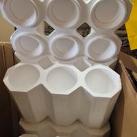 imballaggi bottiglie polistirolo 