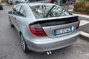 classe c 220 sport coupé 