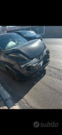 NISSAN JUKE INCIDENTATA PARTE ANTERIORE