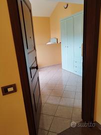Monolocale 330 tutto compreso (no cucina)