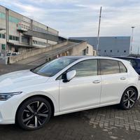 VOLKSWAGEN Golf 1.5 eTSI 150 CV DSG Style