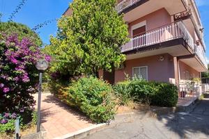 Appartamento con terrazzo e garage gravina