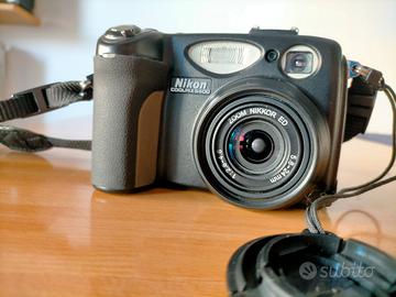 Nikon coolpix 5400