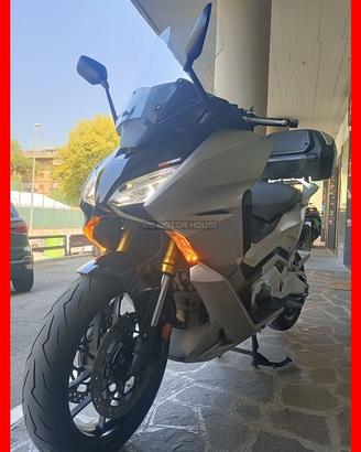 HONDA FORZA 750 RATE+PERMUTE+GARANZIA+Euro 5