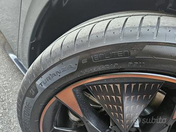 Bridgestone turanza 6 enliten 235 45 r19 99v
