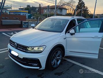 Volkswagen Tiguan 1.5 TSI R-Line 130 cv