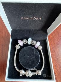 Bracciale Pandora con ciondoli