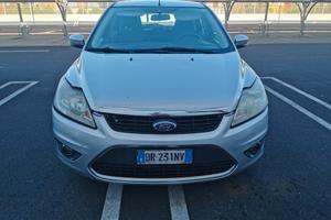 Ford Focus Berlina 1.6 tdci 90cv tagliandata 