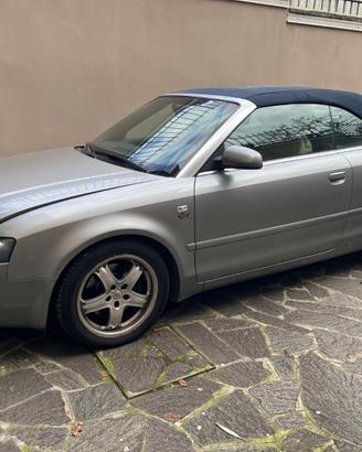 audi a4 cabrio 2.5 tdi.