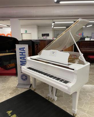 PIANOFORTE A MEZZA CODA YAMAHA C3 BIANCO LUCIDO