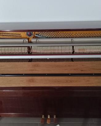 pianoforte a parete burger e jacobi